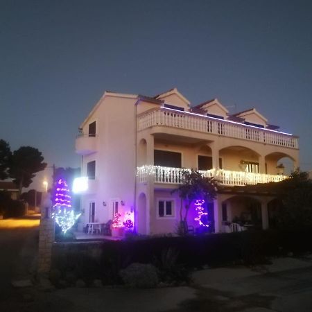 Apartment Ivana Бродарика Екстериор снимка