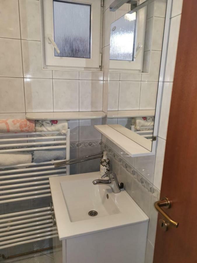 Apartment Ivana Бродарика Екстериор снимка